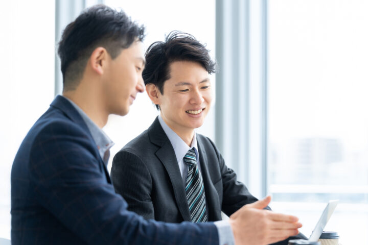 <strong><span style="color:#002a8d" class="inline-text-color">現地調査</span></strong>